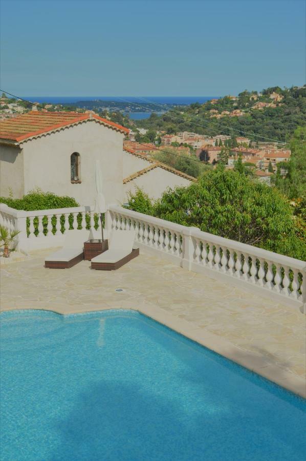 Villa La Terre Des Lauriers Валлоріс Екстер'єр фото